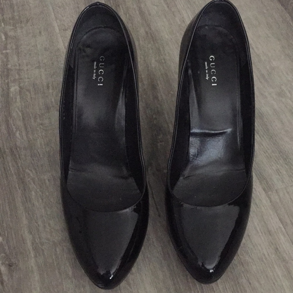 Gucci patent leather heels